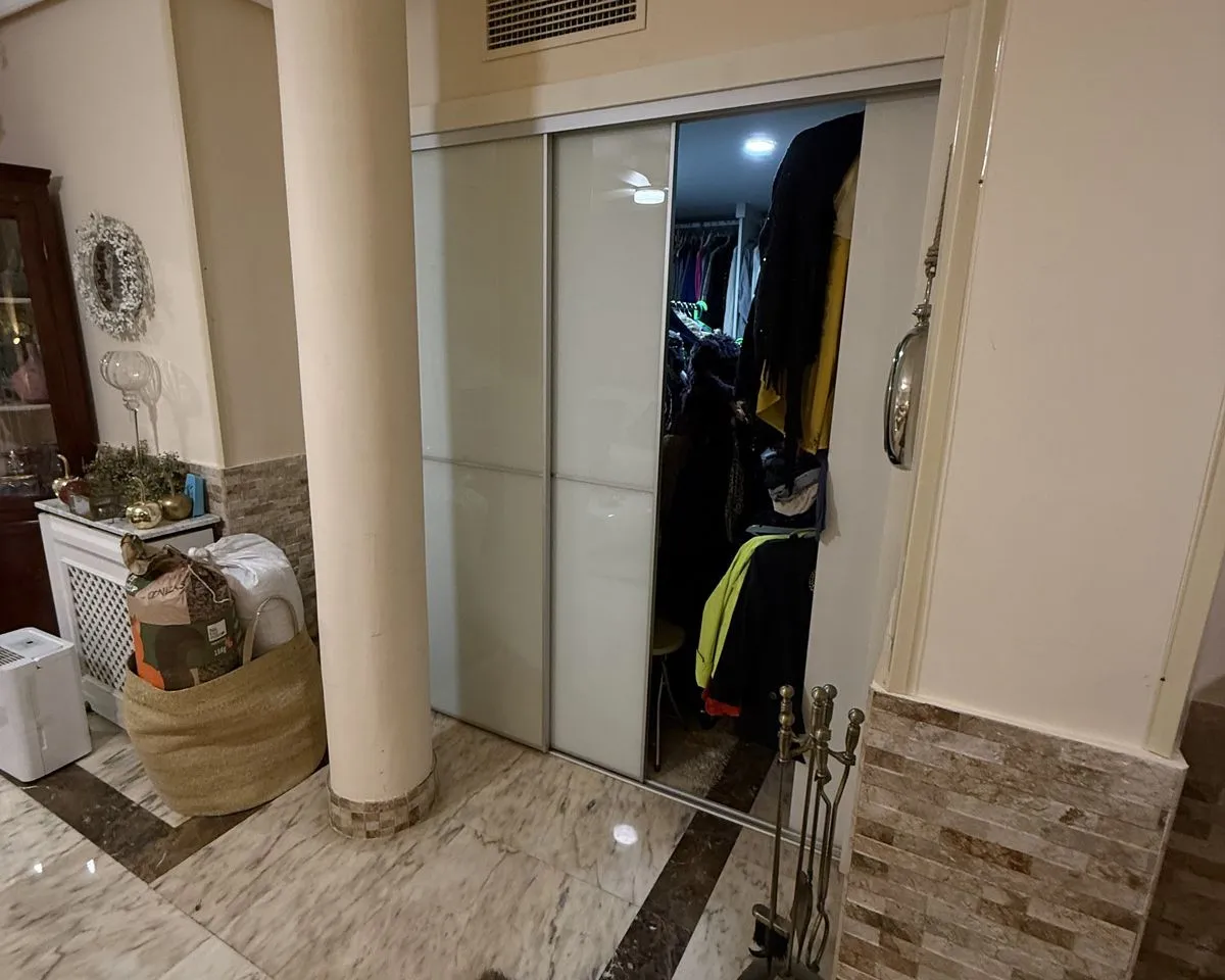 9d7cb0ca-6156-4a7c-a00a-1a4f7fc5ac19