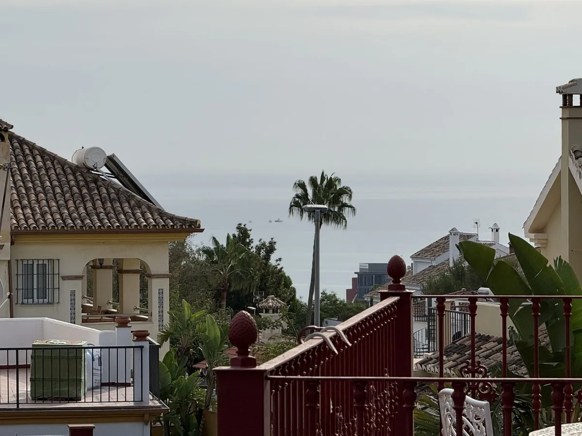 f614de06-ee3b-4701-ada5-2562628211c3