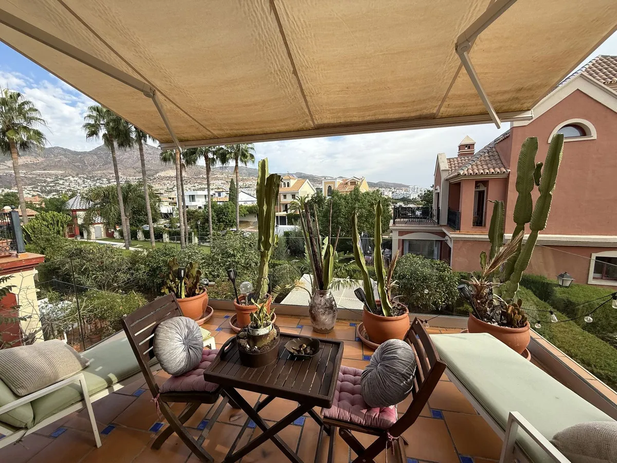 ff3bcf3e-5c7c-4dea-8b8d-458acacd7555