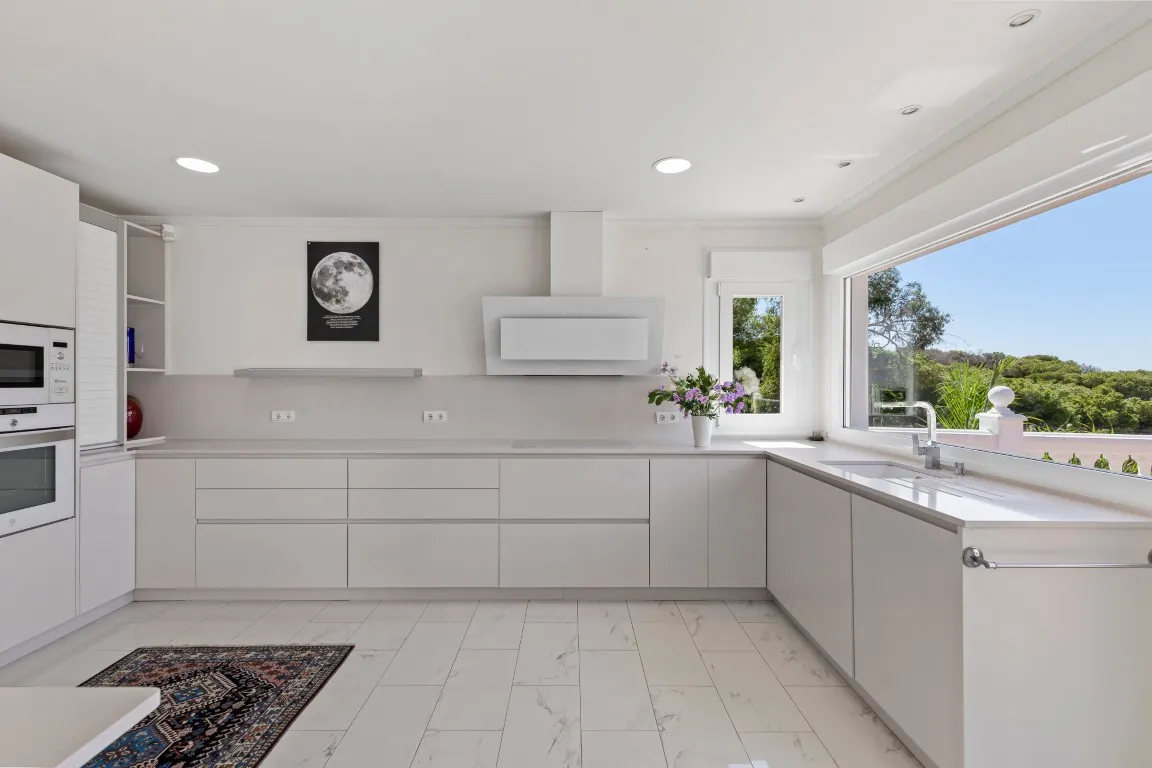 990ebd43-5ade-44f3-a860-a7ac0d731957