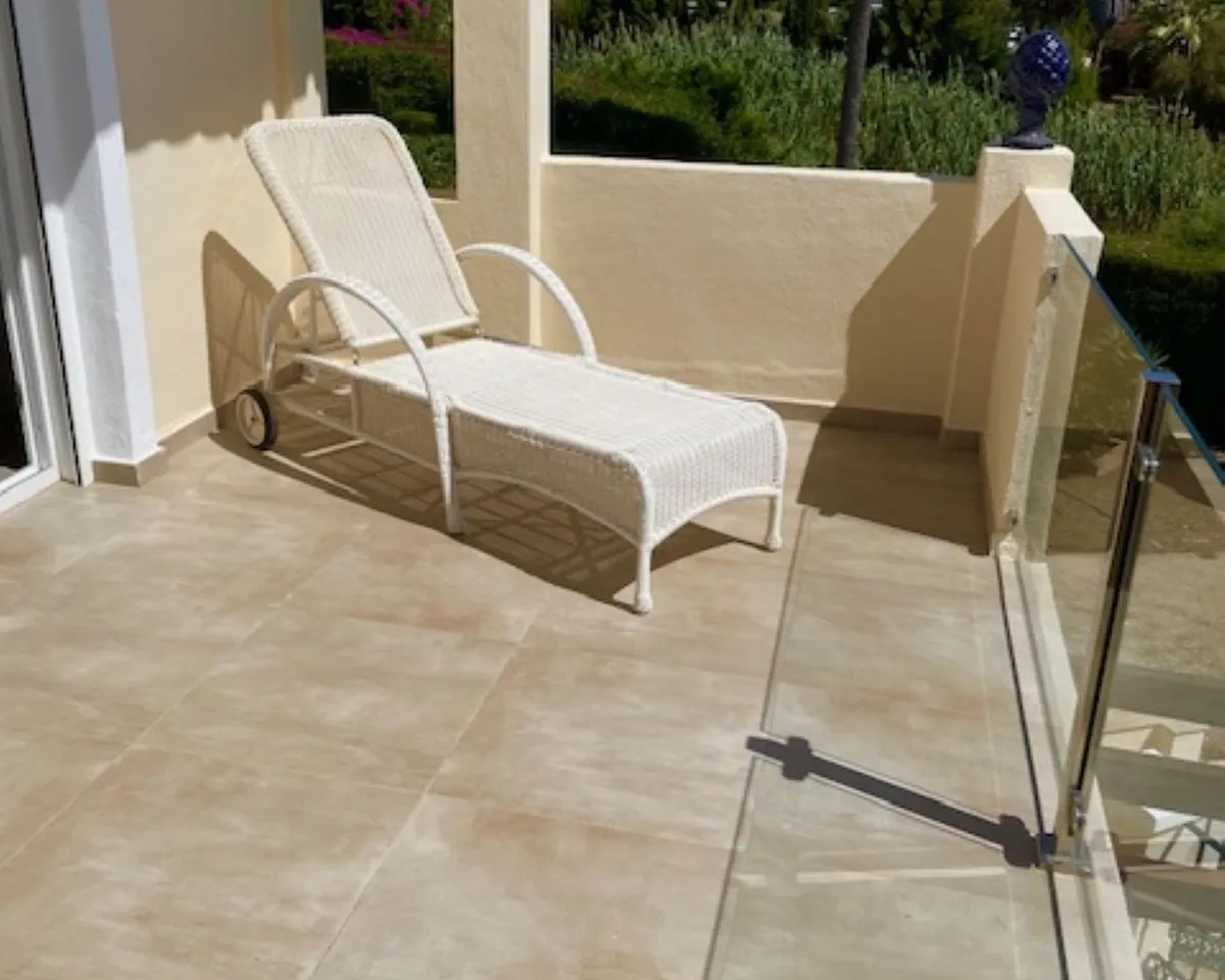 fdc36f73-32a7-49be-9655-b99b8a5f8e91