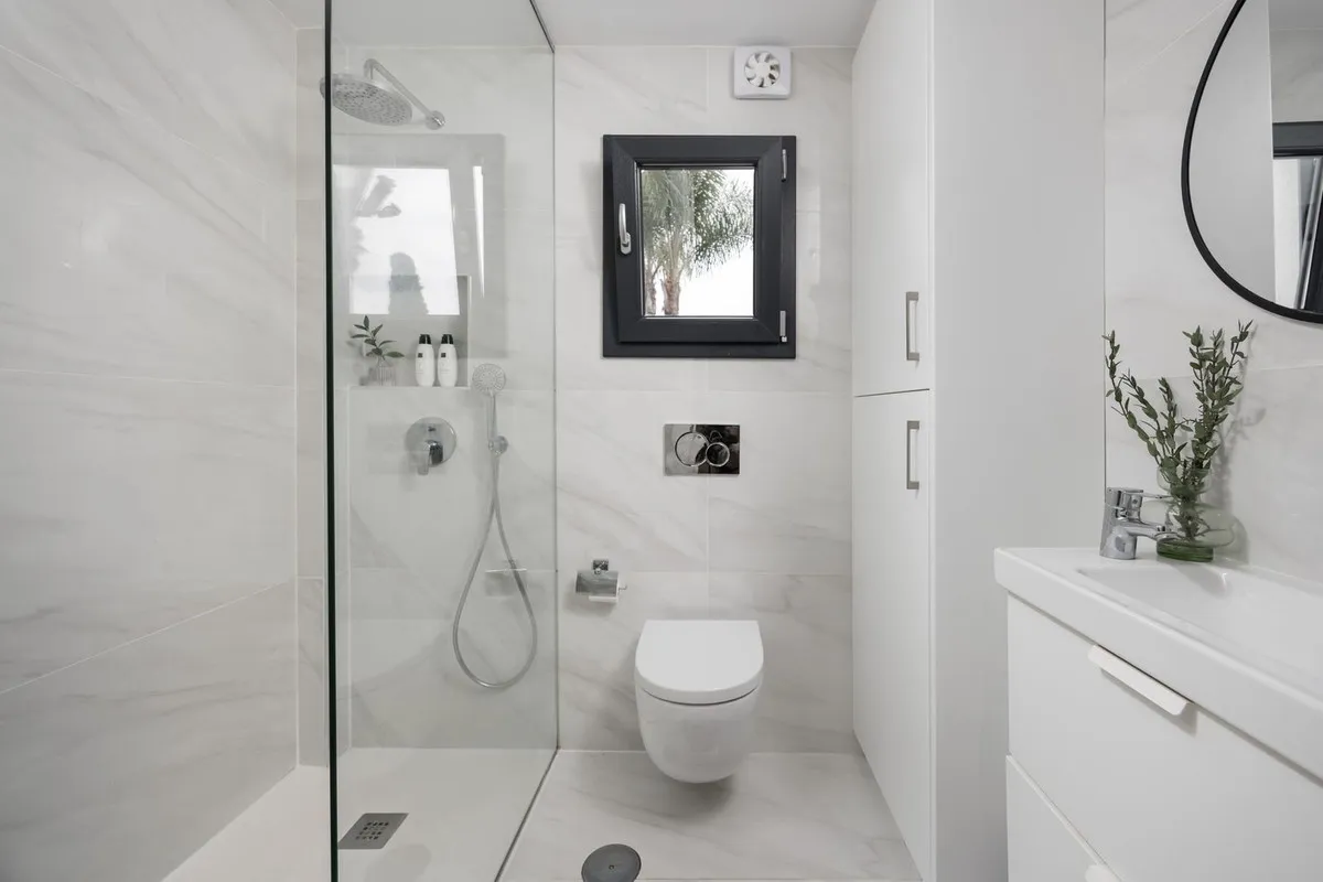 8590f1a5-29cd-4d41-8bd2-4d1a0c00f03f