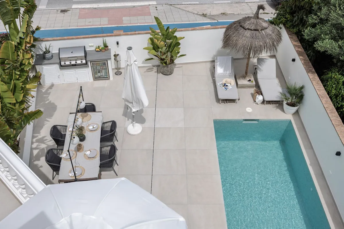 e423f4e2-4c63-409e-8ee5-b73a5ab09ae0