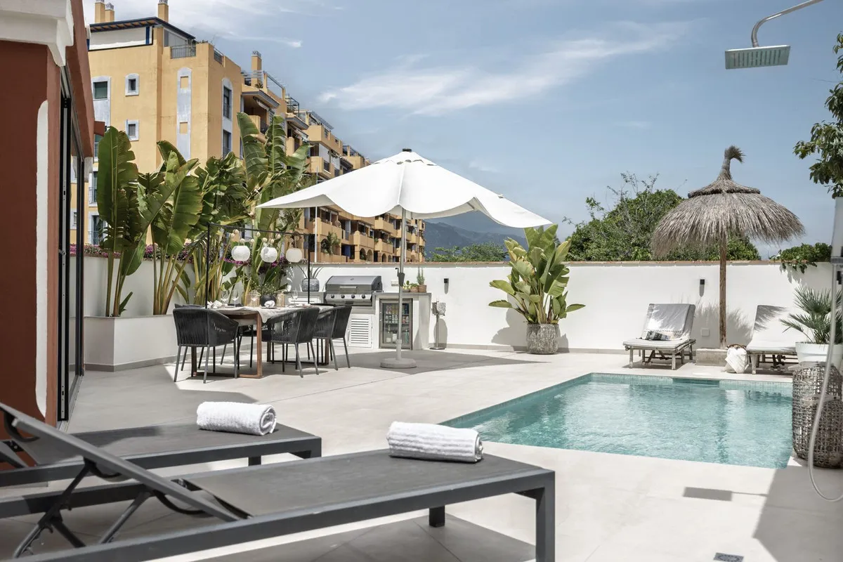 efe62a95-1078-46a9-85e1-a240ce05eaf8