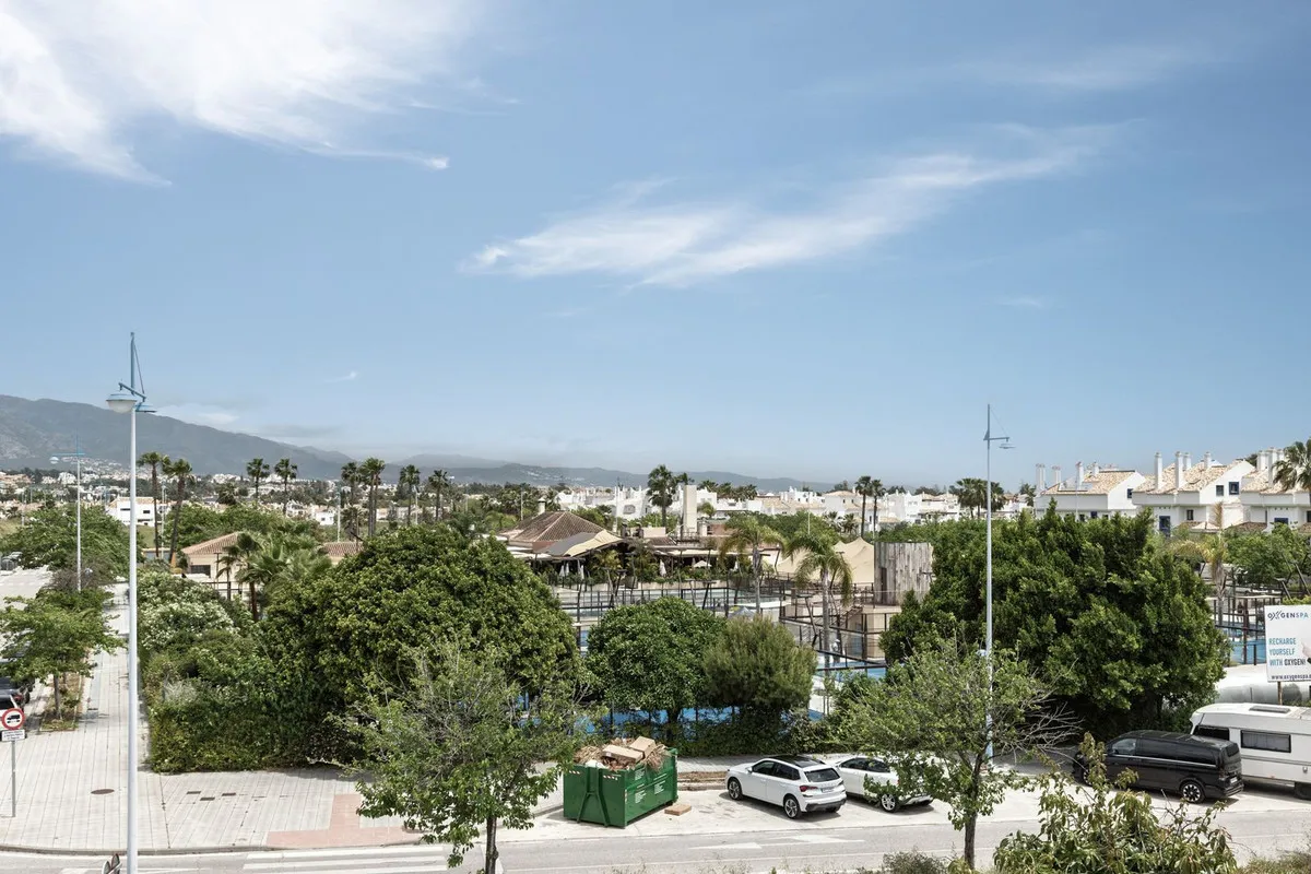 ffbe35f9-dc8b-456d-879d-2123df1b70c5