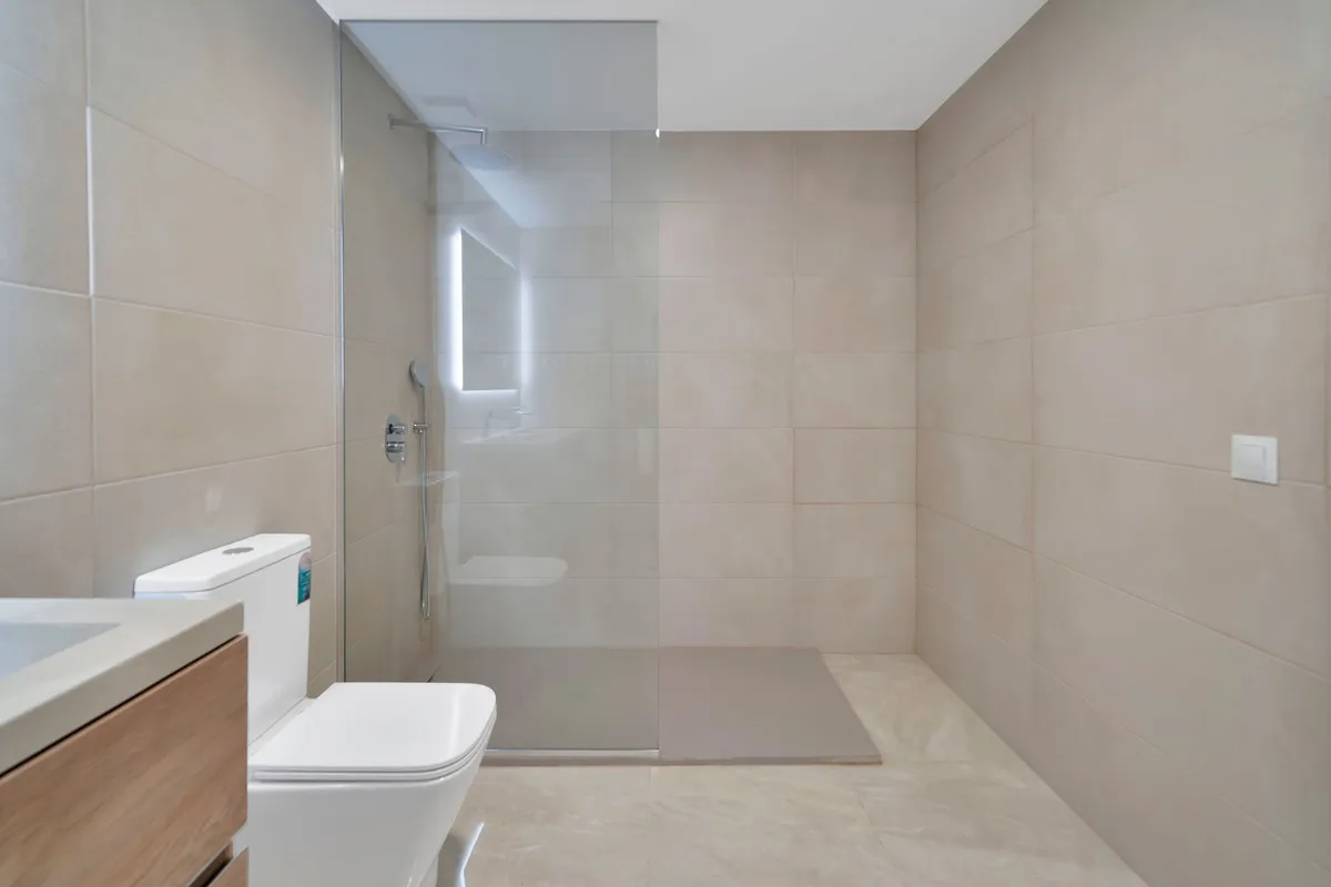 d88d9901-59ba-46b3-a481-8e47a909029b