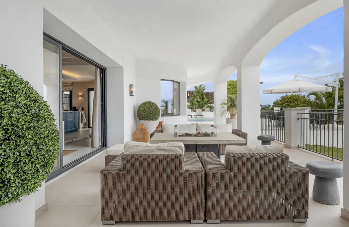 0d1fadd6-1b7c-4cad-8012-baabfe2480cf