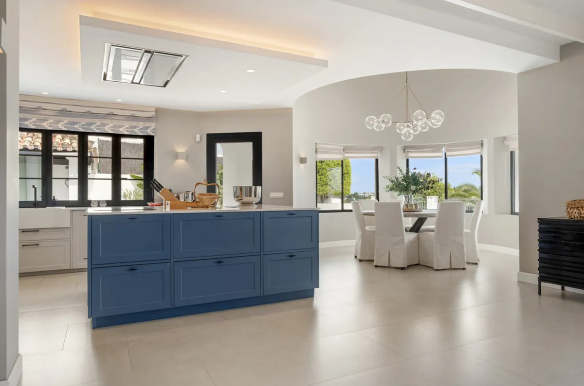 5f936cee-645a-4e14-a9c0-75ce50cba1c6