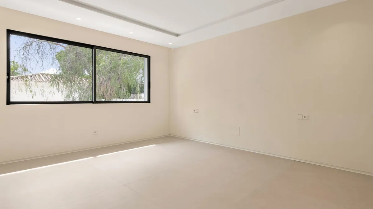 03bb7c35-739a-4d1c-af7d-1e3f08646e9f