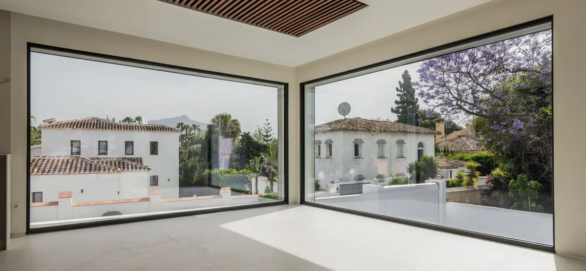 1f2dca71-c36b-43e5-91a7-4204522a29a4