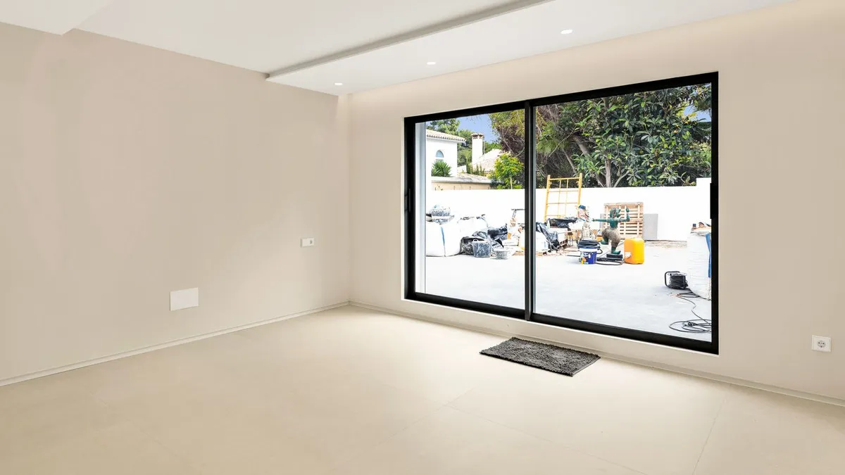 a38d3c0e-dc50-4d21-876d-910c085275a8