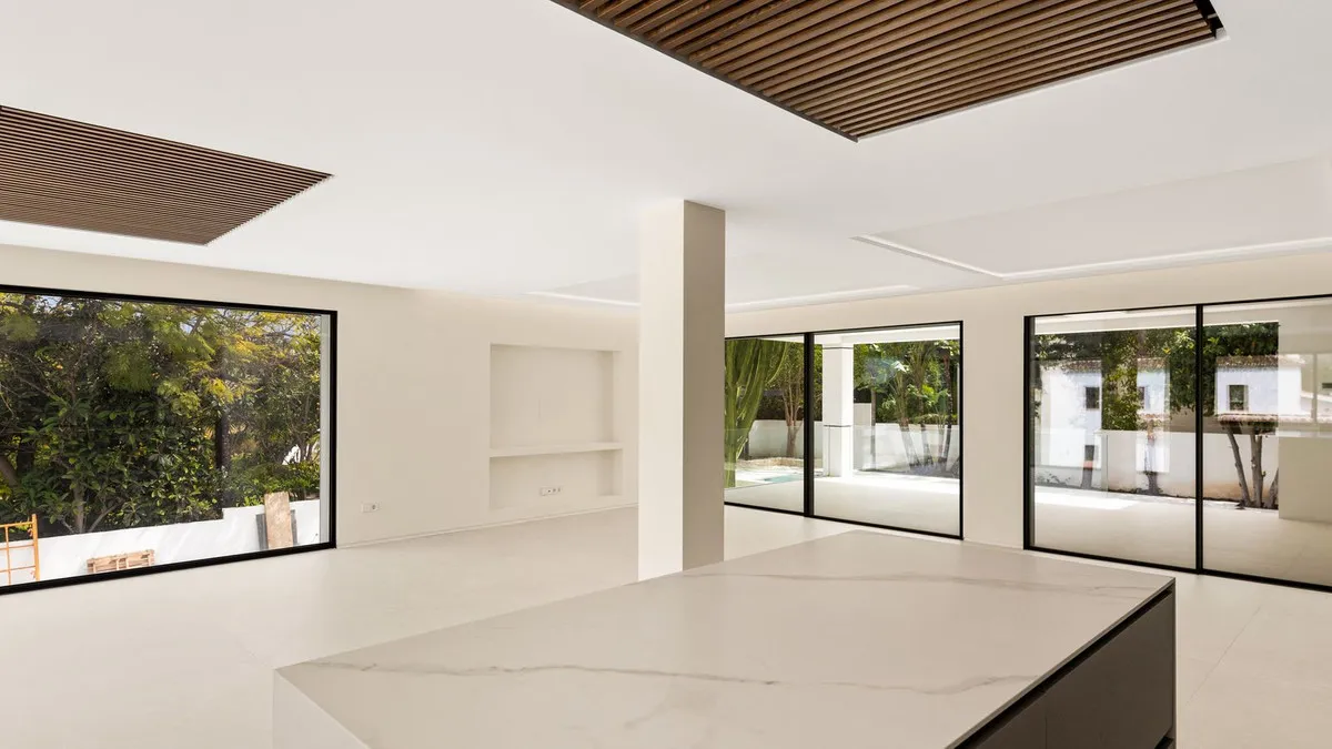 ca987c4f-09bf-41bc-afb7-7e8c16b41f47