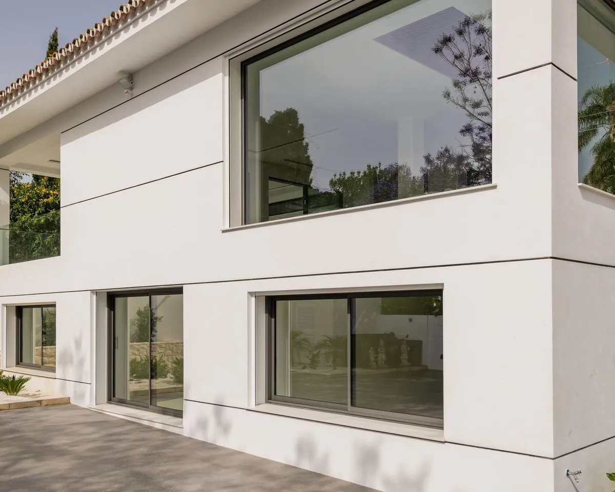 ccd08879-35ff-41c5-a258-2de026c44c2c