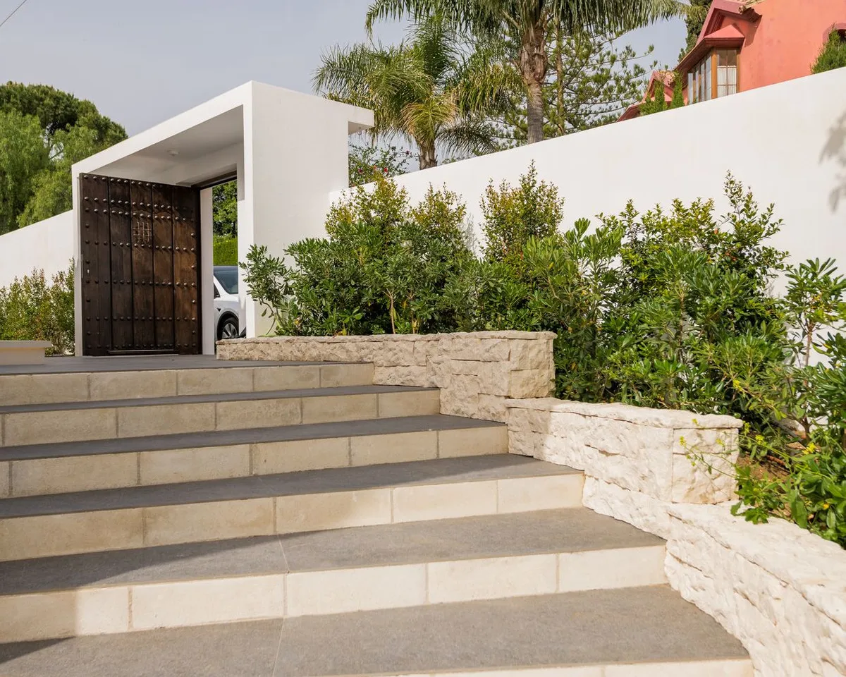 e3fd439a-12cb-4a3c-b111-62f0ad1b059d