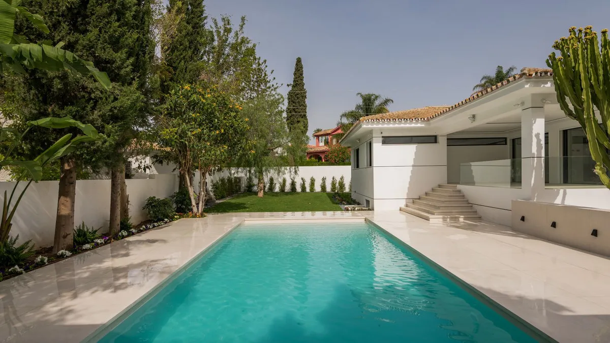 edddadf8-125c-4233-b5ed-d90cf35d2b42