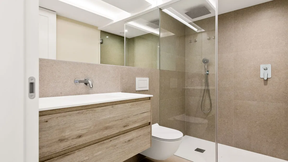 f1a9db2c-44a7-4d92-a4a8-6663a749e4ce