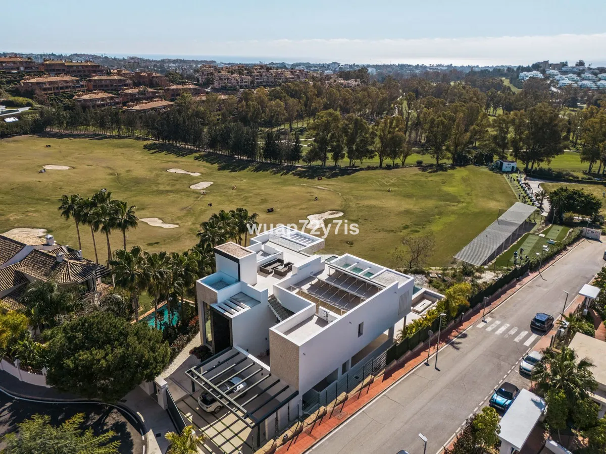 a92333b6-4e6b-4b4f-9726-9d90ed9b6a9c