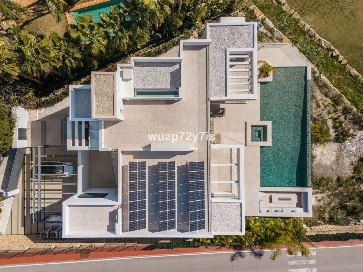 e7afe37a-7a6d-48d8-80e1-8b91c4817b60