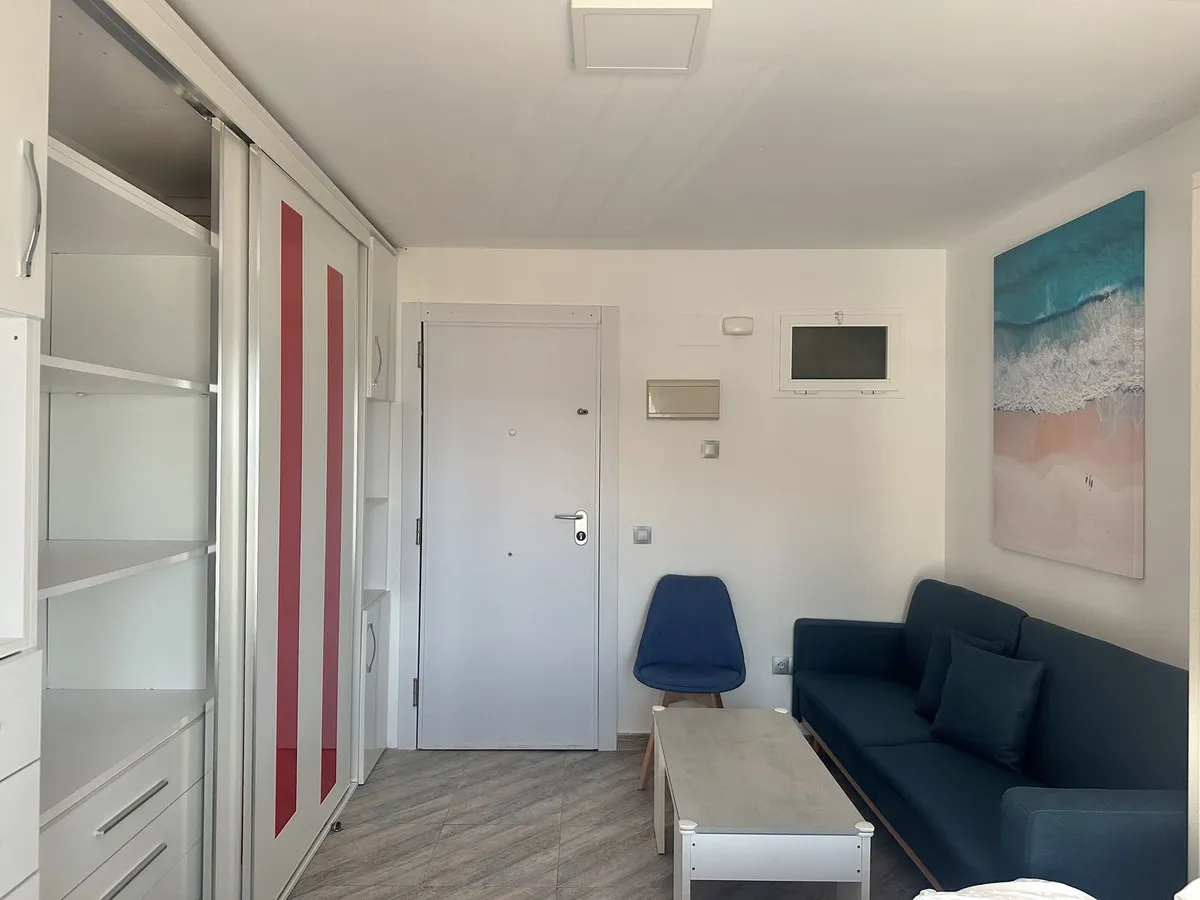 8341b429-1b9b-430d-ab3f-7352e47bc049