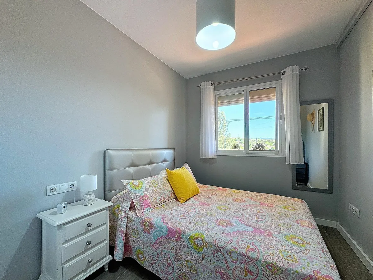 959b409b-ae80-4b57-8390-bd296061fd91