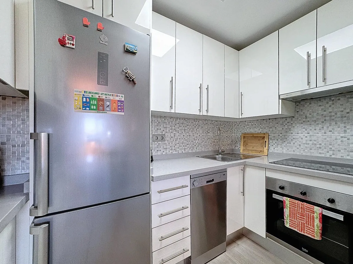 b8105a95-8f1b-45dc-ac22-e4e11752c31a