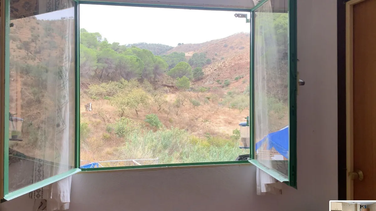 d6f3b2ec-0a80-41a6-9907-0295cd274fb9