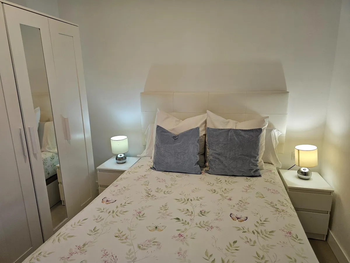 3f664dca-bbfc-47df-954c-cb15ab0df400