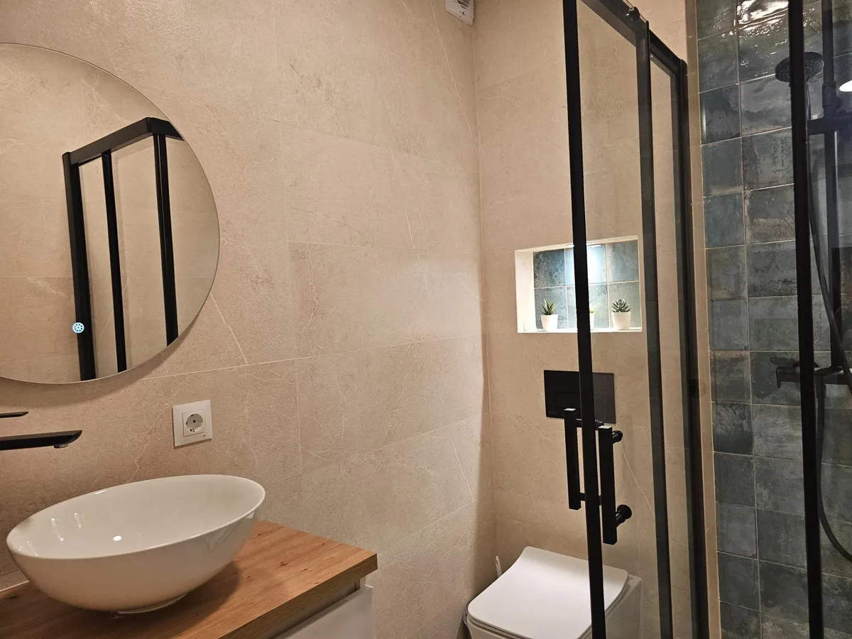 81a3fac6-74ba-421d-8fb4-442afb35fb22