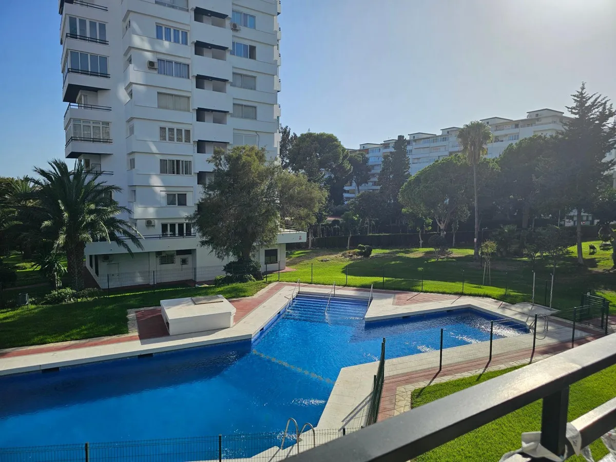 6334b434-947b-43c1-885d-ab3f29608f61