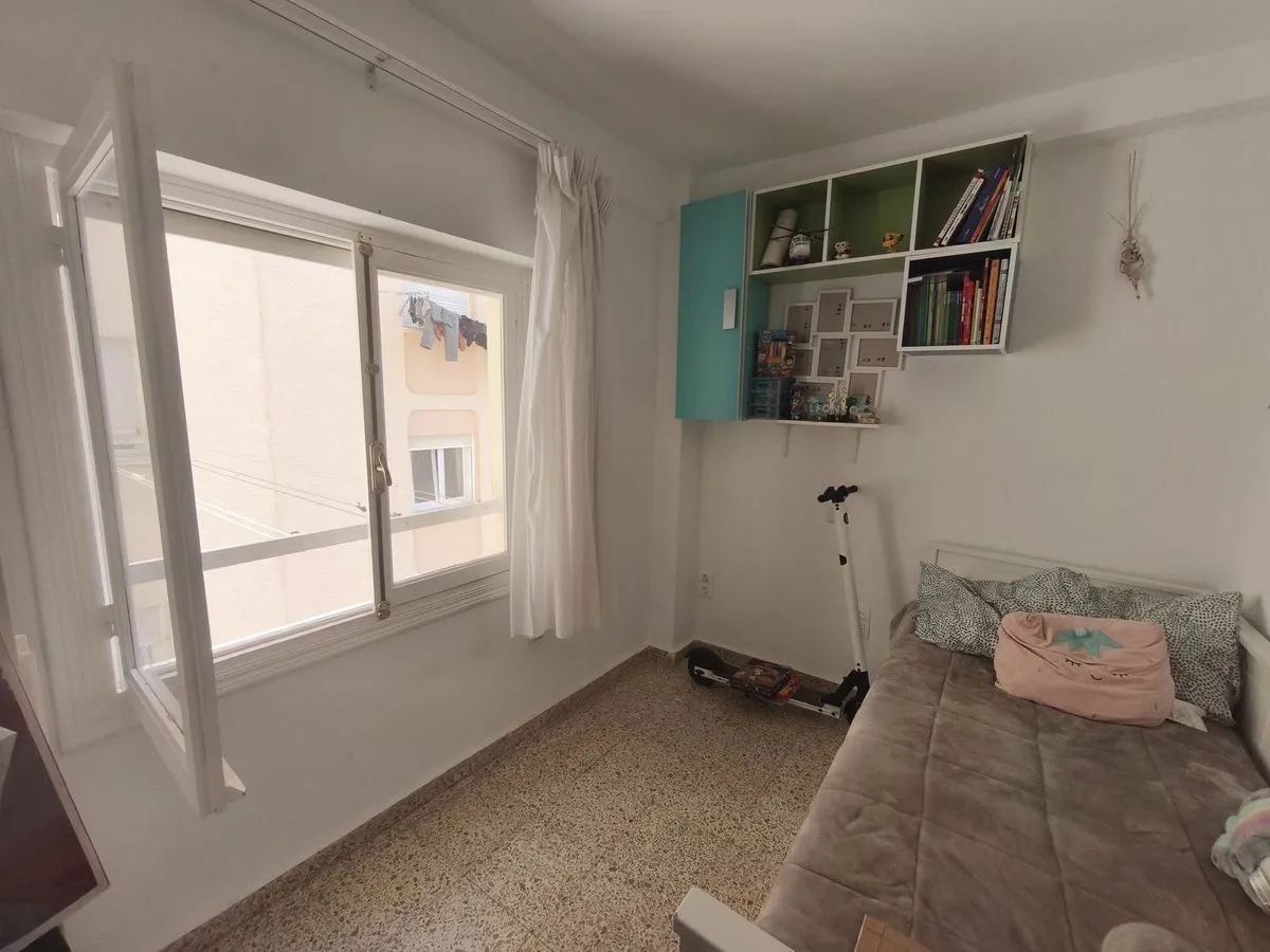 f7ea1f60-1a5a-488e-a422-c5f99712438a