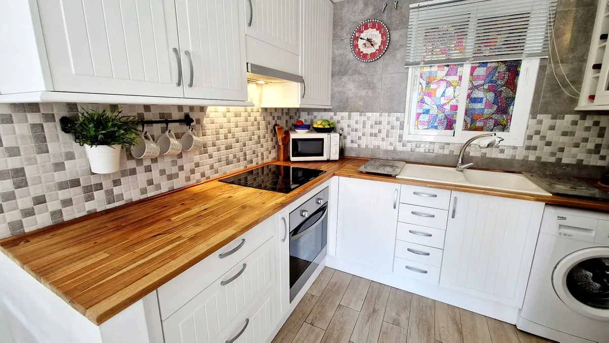 6aab0540-4fc5-44e0-b407-ab38c43b107e