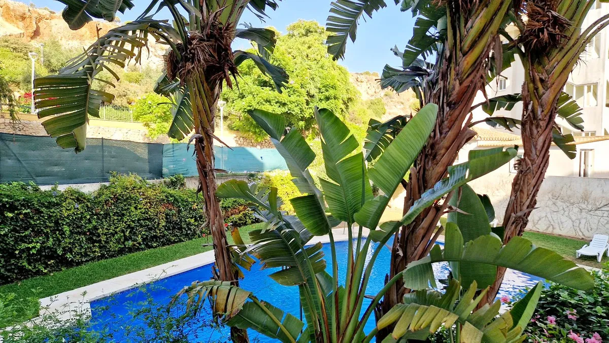 6de32df4-6367-40aa-bfab-eadd0f92496c