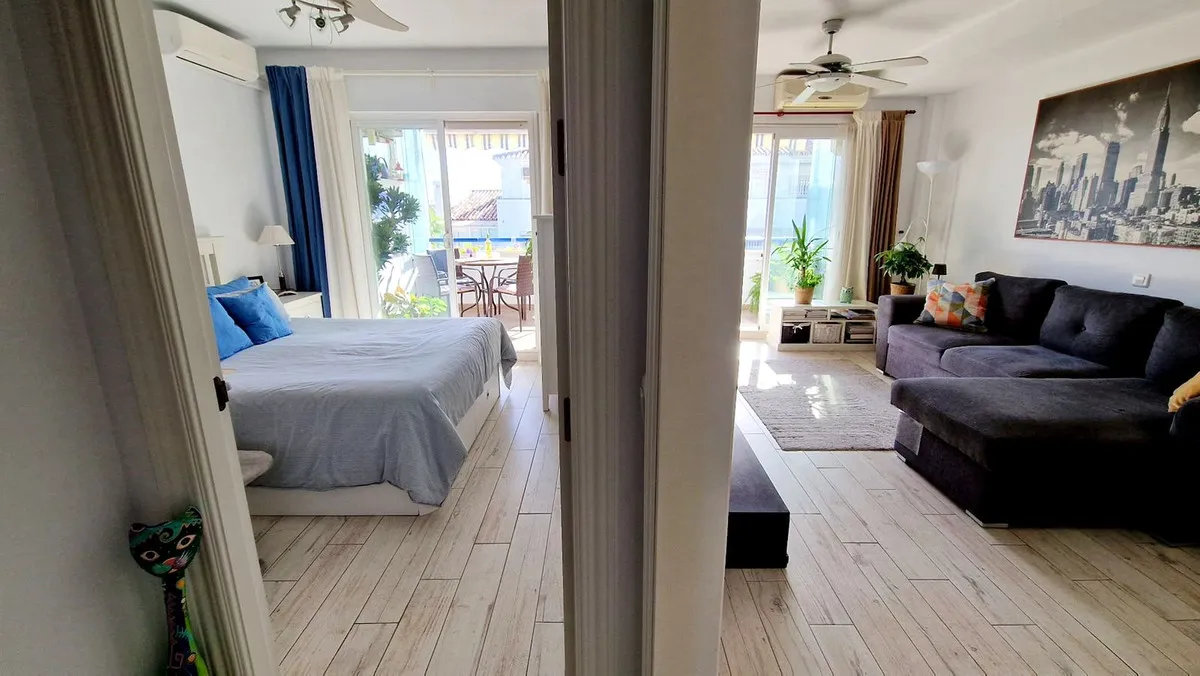 a7d18652-e585-44ac-a8f0-0969641fd30a