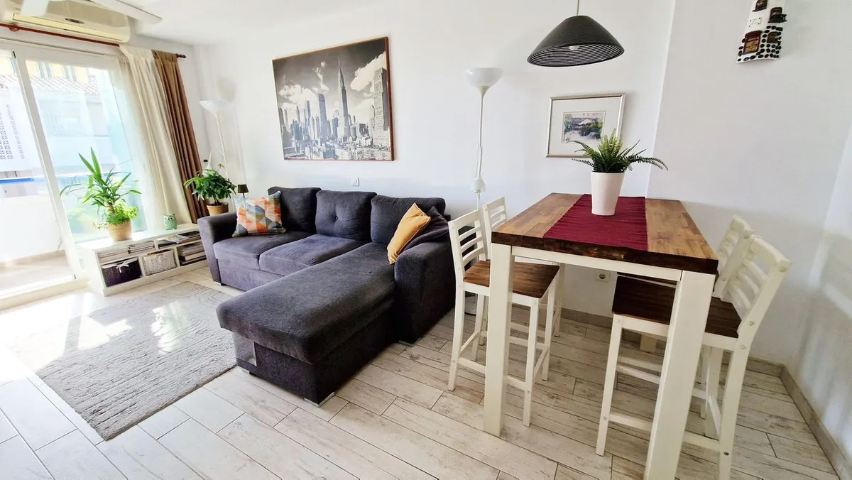 f00d34b4-5a13-4ee8-8114-a1b0af546e08