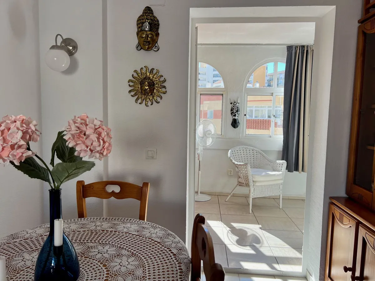 d72e9b10-4696-4493-a9c7-8c6d93a48d1a