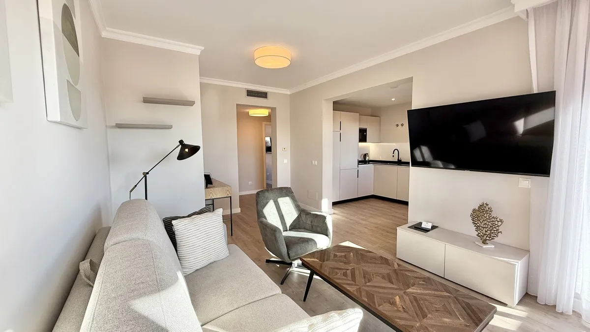 cd25cf05-8456-46b0-9bbf-a43bfb558088