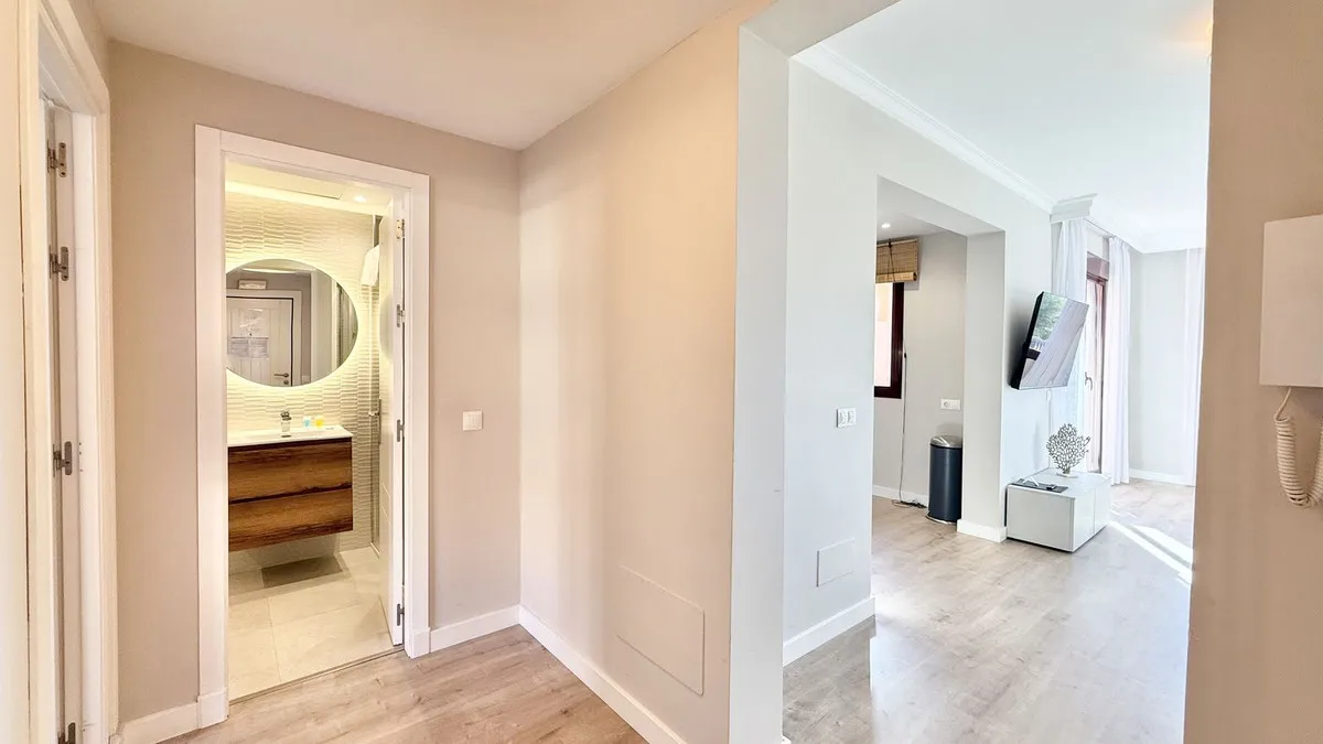 e44e48af-a2a4-4c17-9cc2-7a37684566a9