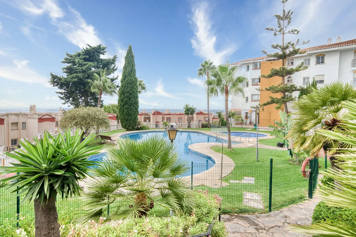 a772a23a-e1d0-41b5-8348-a9428013f913