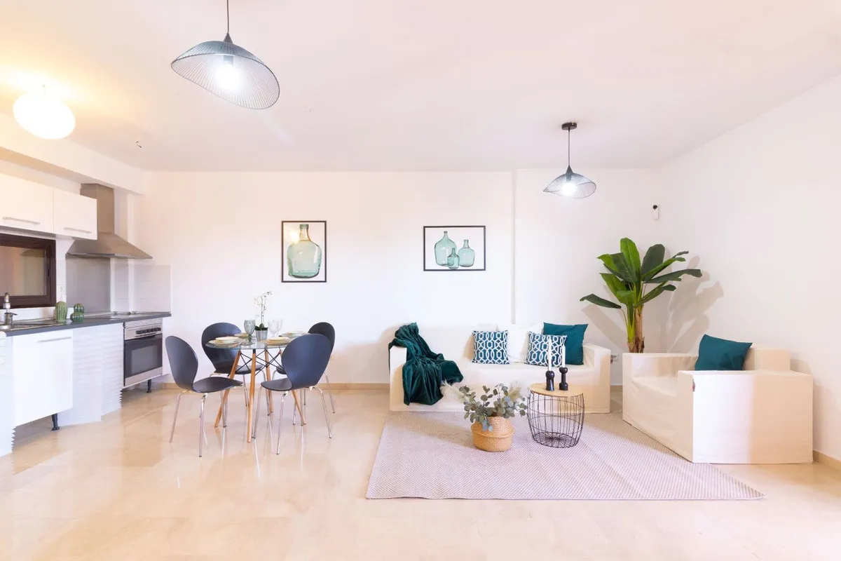 257c1b59-d98b-485c-a765-5a1744daacdf