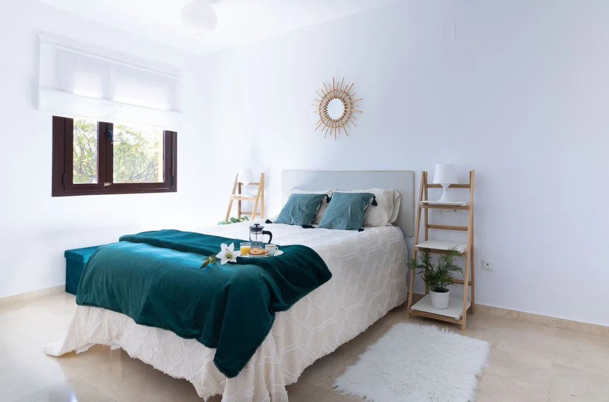 eedb7e3d-871f-4702-bf72-fbc18eef6bc7