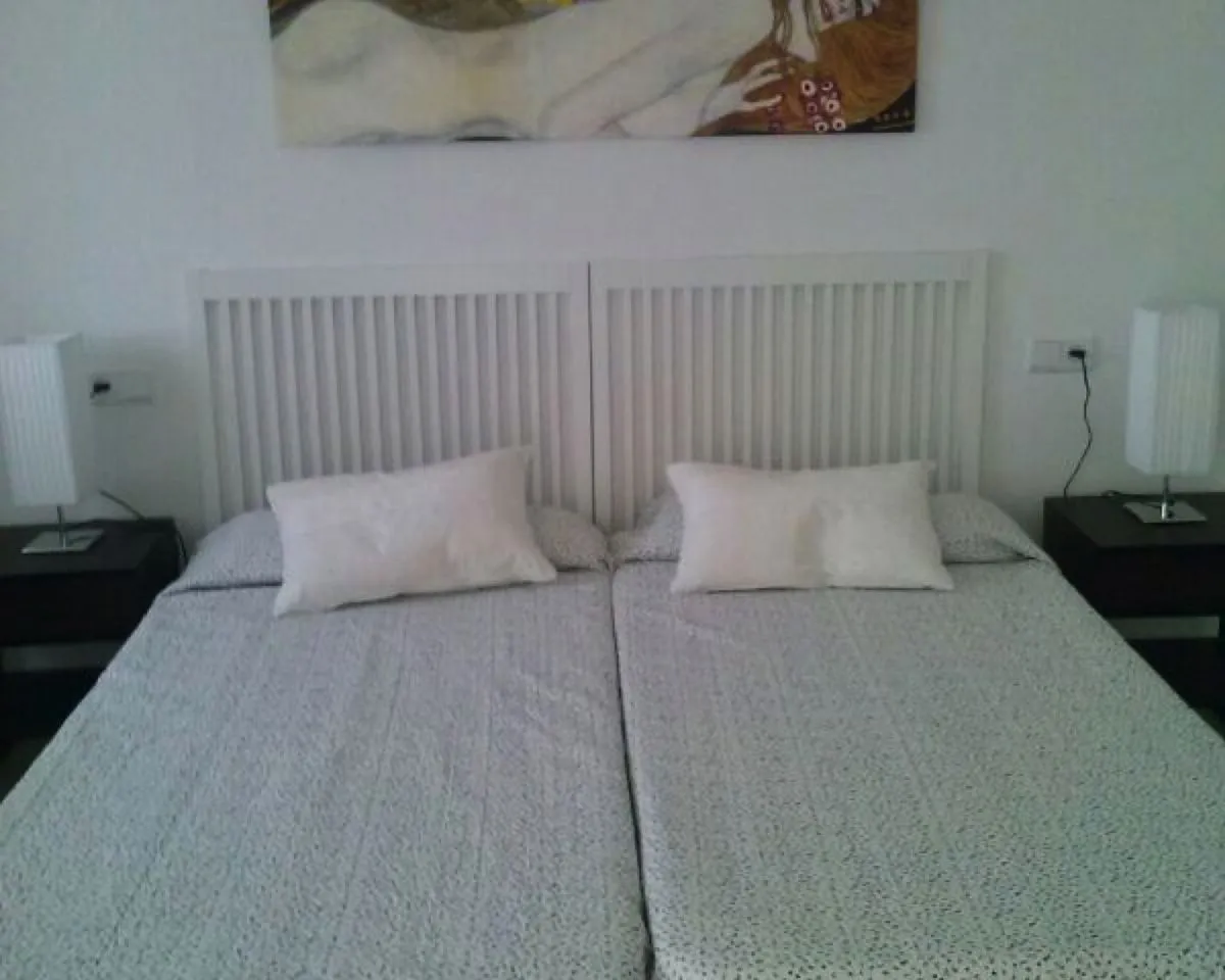 263cb159-5e12-4c37-a068-b81a6b36d754