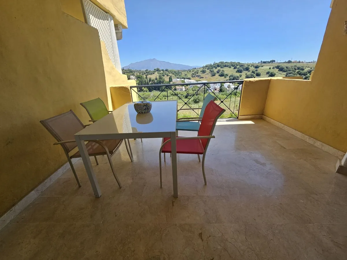 84b063a7-3a1b-4047-8327-ae3f159f99ec