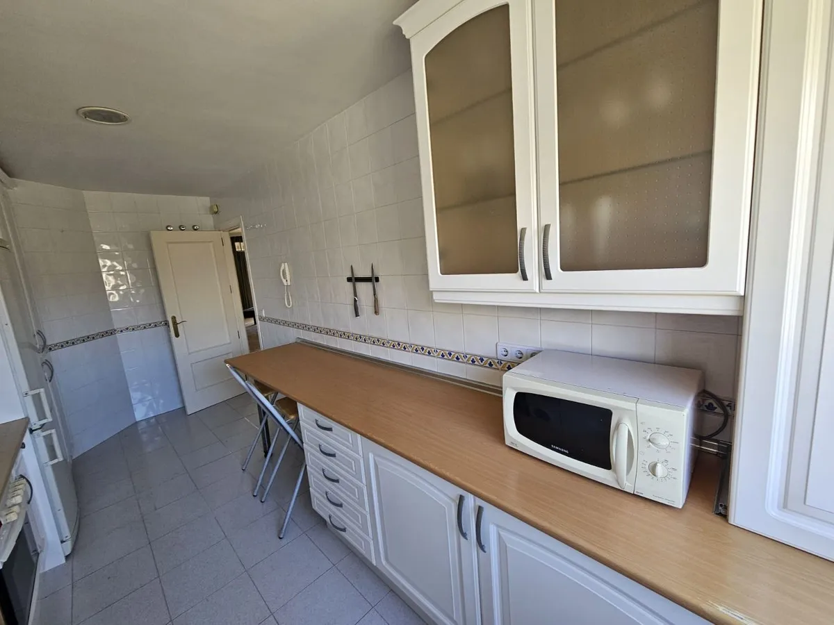 94ba401b-20a1-4f04-a181-59e8bf6b820e