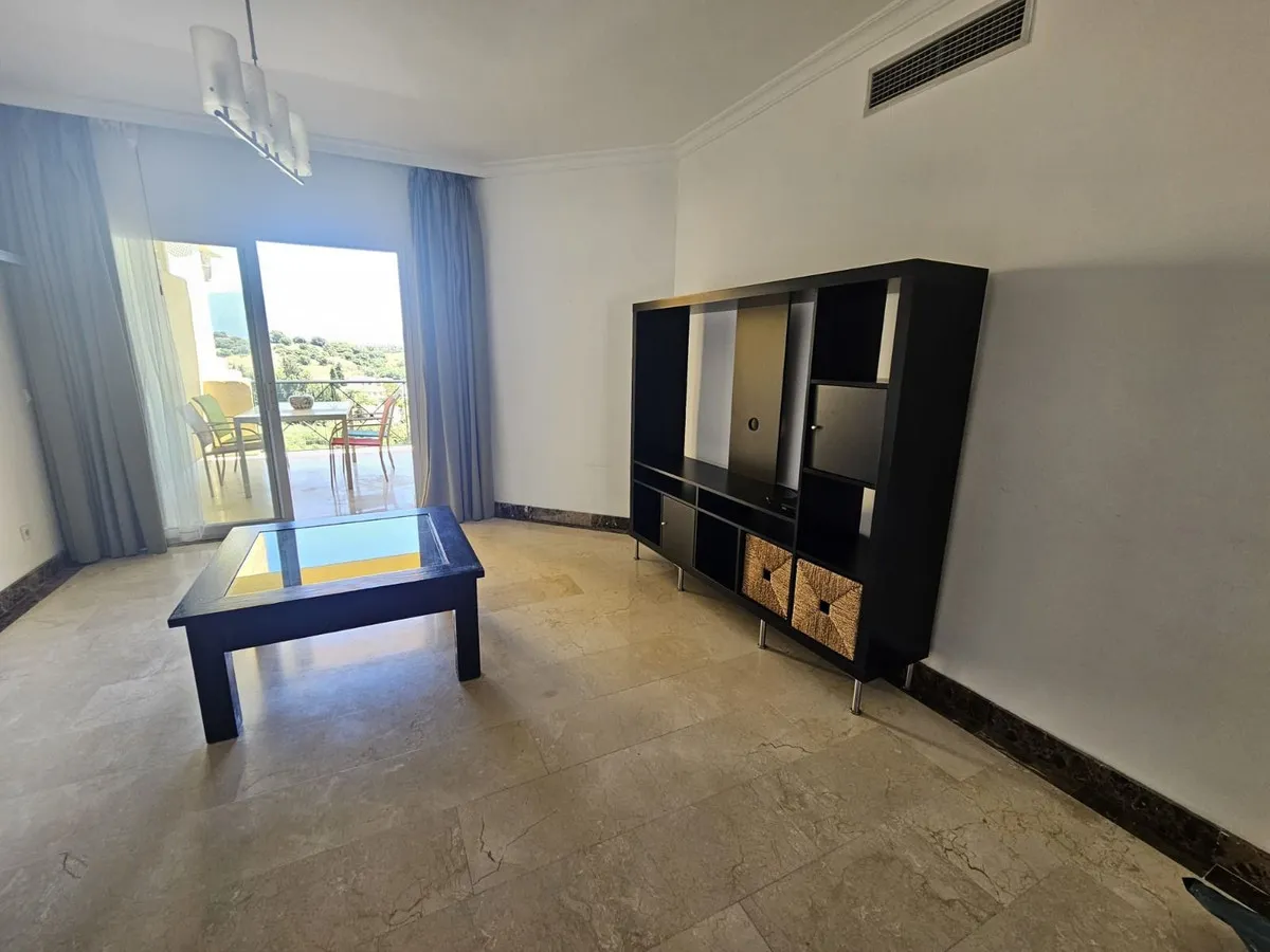 b749173b-e1ee-458d-b637-2b4db237aba3