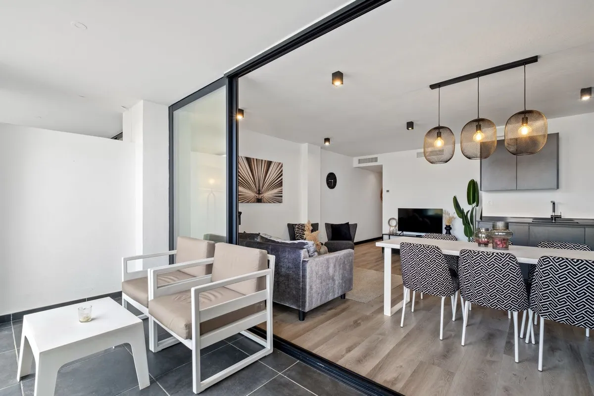 2ef4826c-eed1-4bfd-9674-ef5949e84b46