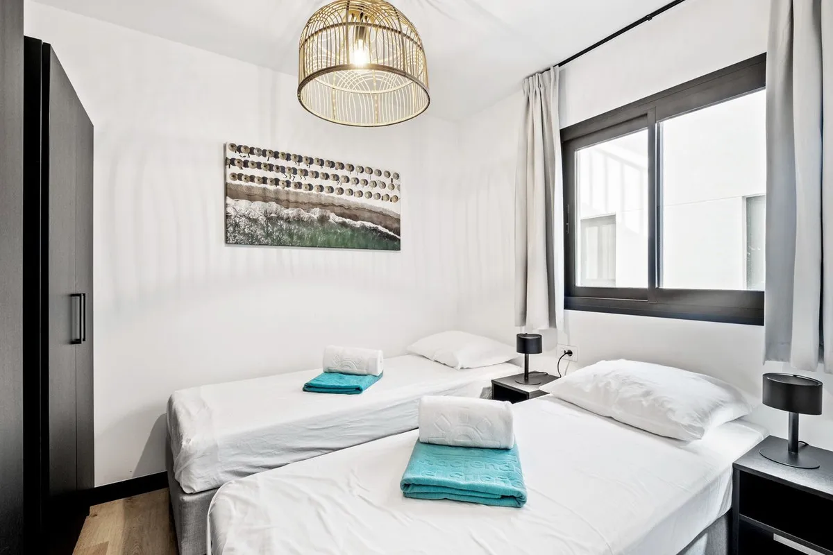 7ab7e78c-1350-4b8d-9272-bf3965e50276