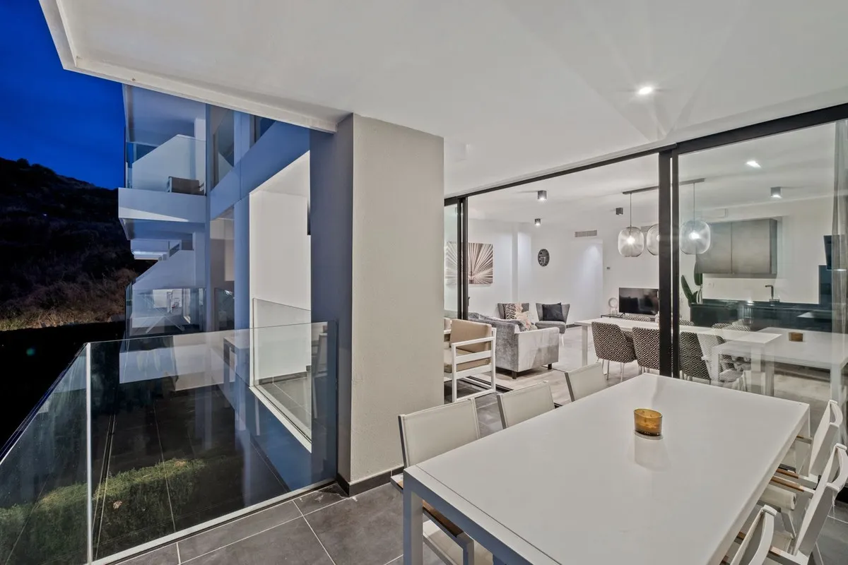 cb1d5e71-3d5f-47a2-b6b7-e9a7e686dd2d