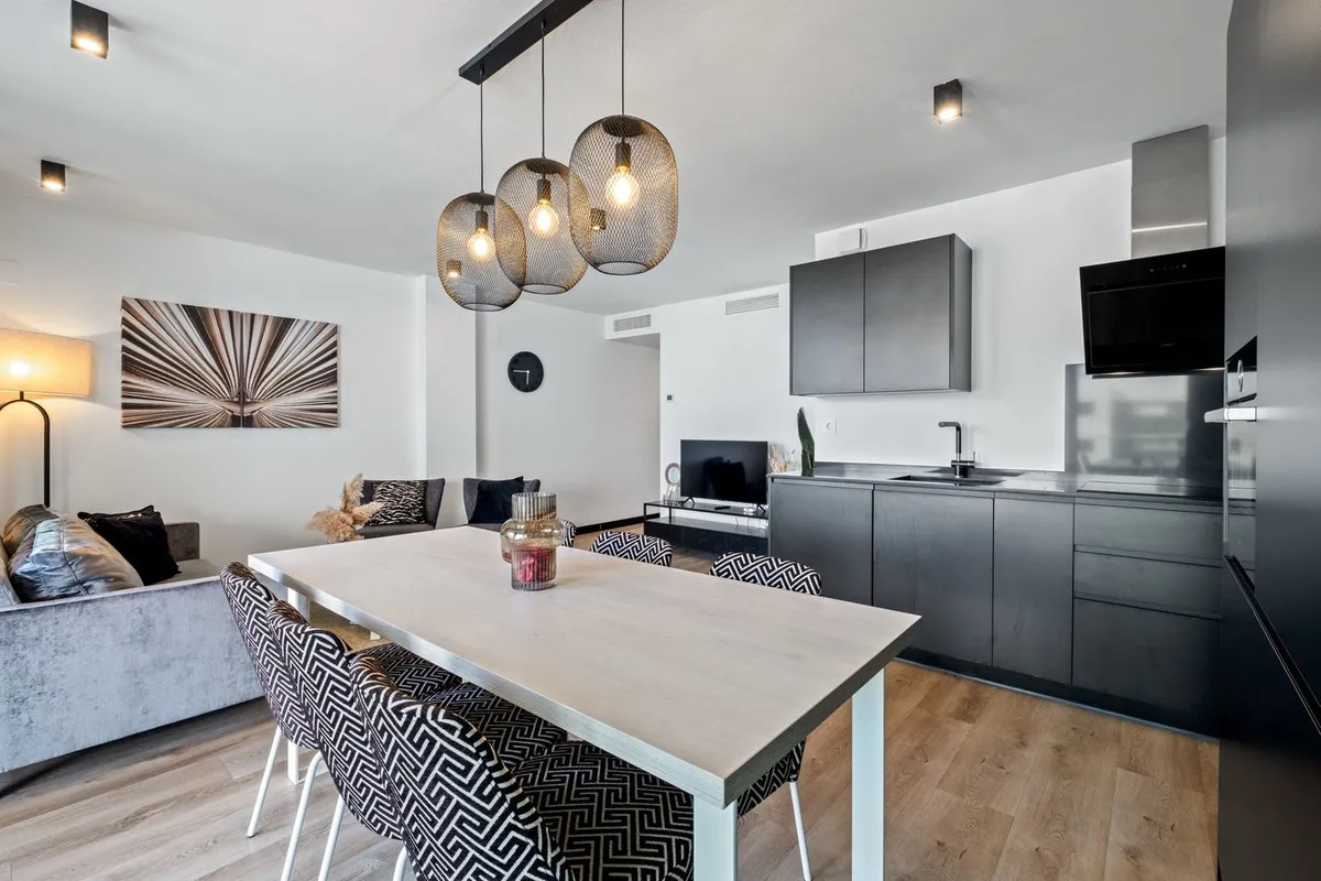 cf6880de-cbdd-4d20-979a-e1ac2fde7c1f