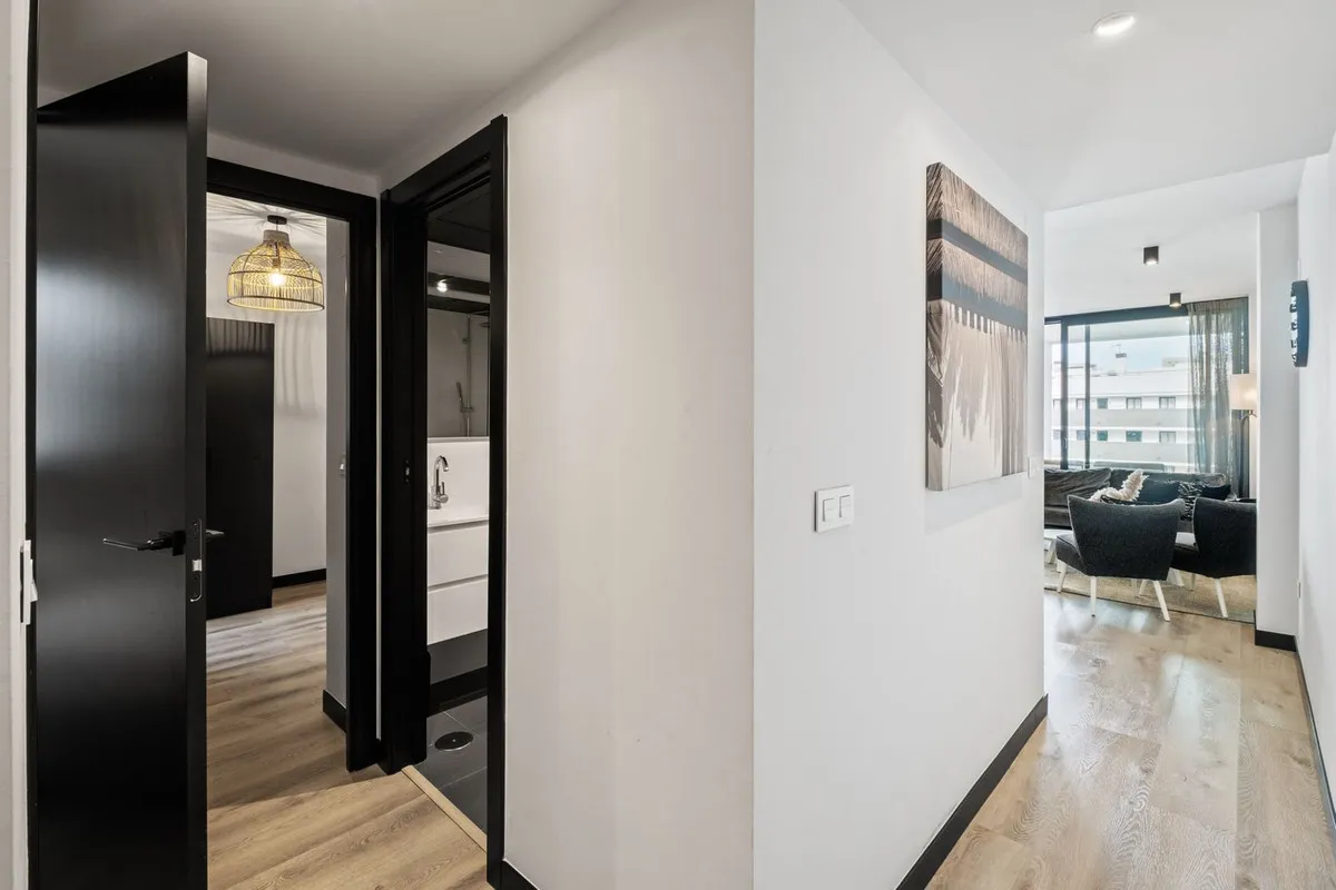 d62fcfd2-3828-423d-a288-900e0d1503bf