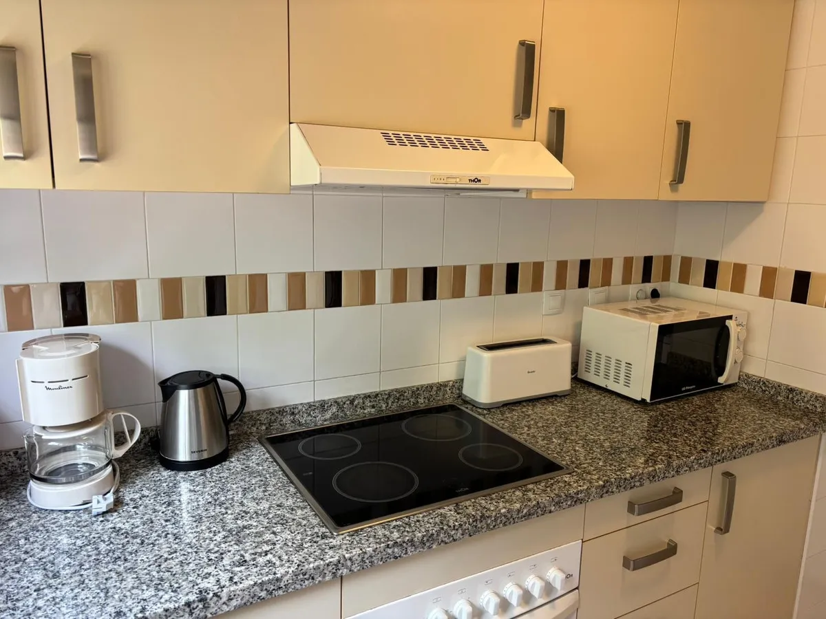 798a82de-599b-45c8-a3a6-aafab64c0ed6